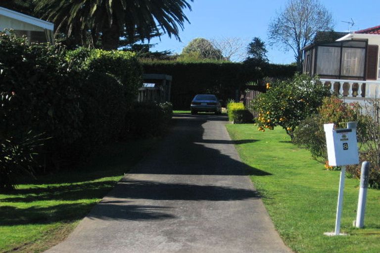 Photo of property in 8 Ross Place, Opaheke, Papakura, 2113