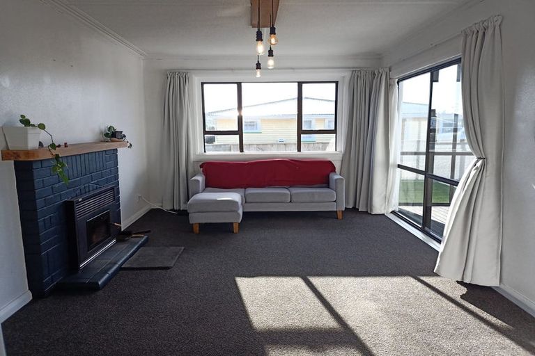 Photo of property in 59 Browne Street, Waitara, 4320