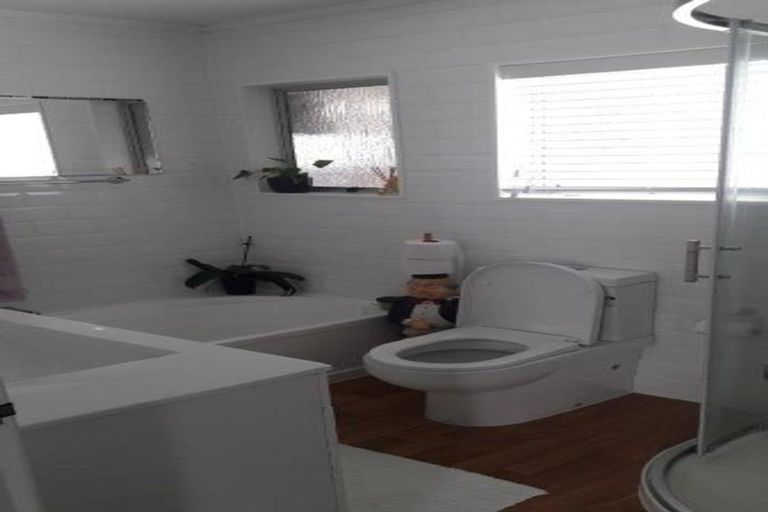 Photo of property in 11 Hatfield Heights, Hatfields Beach, Orewa, 0931