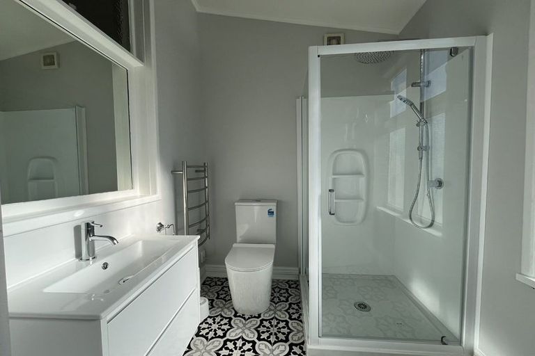 Photo of property in 24 Majoribanks Street, Mount Victoria, Wellington, 6011