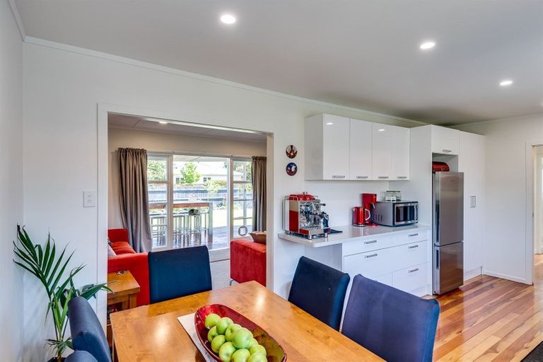 Photo of property in 20 Chester Street, Taradale, Napier, 4112