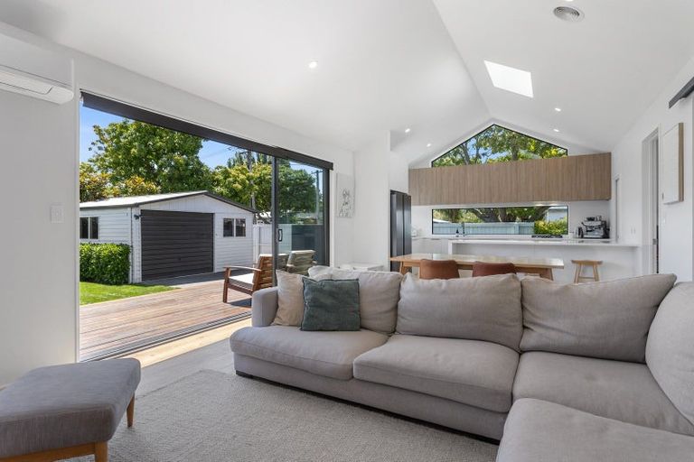 Photo of property in 1 Kensington Avenue, Mairehau, Christchurch, 8013