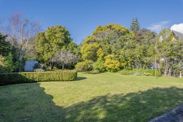 Photo of property in 181 Te Moana Road, Waikanae, 5036