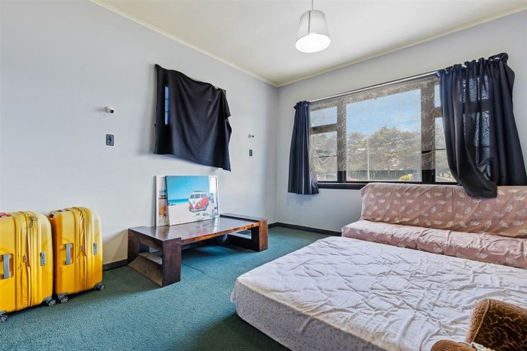 Photo of property in 1/303 Main South Road, Hornby, Christchurch, 8042