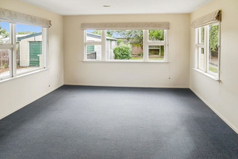 Photo of property in 20 Westerleigh Street, Bishopdale, Christchurch, 8053
