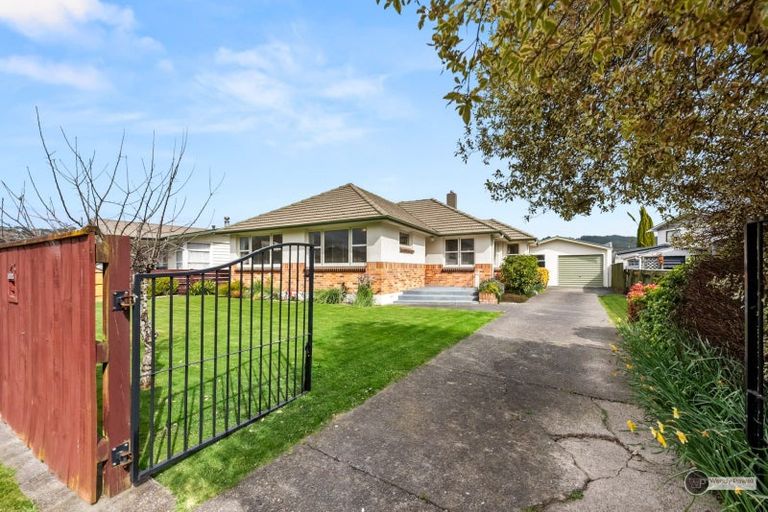 Photo of property in 23 Kiwi Street, Heretaunga, Upper Hutt, 5018