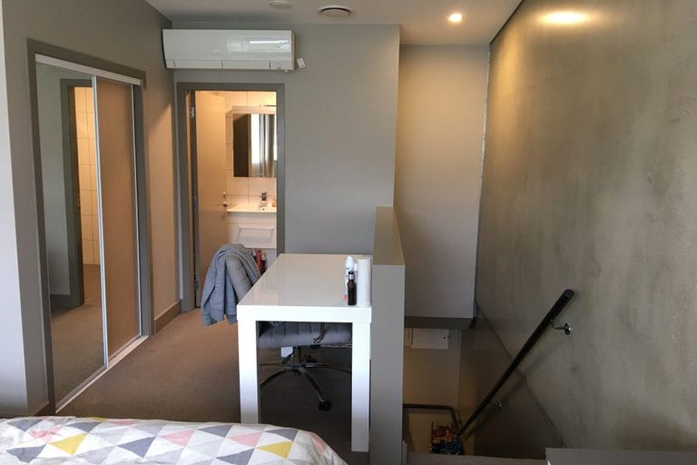 Photo of property in Canvas Apartments, 11/307 Willis Street, Te Aro, Wellington, 6011