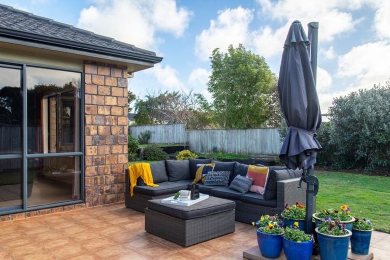 Photo of property in 21 Regent Drive, Paraparaumu Beach, Paraparaumu, 5032