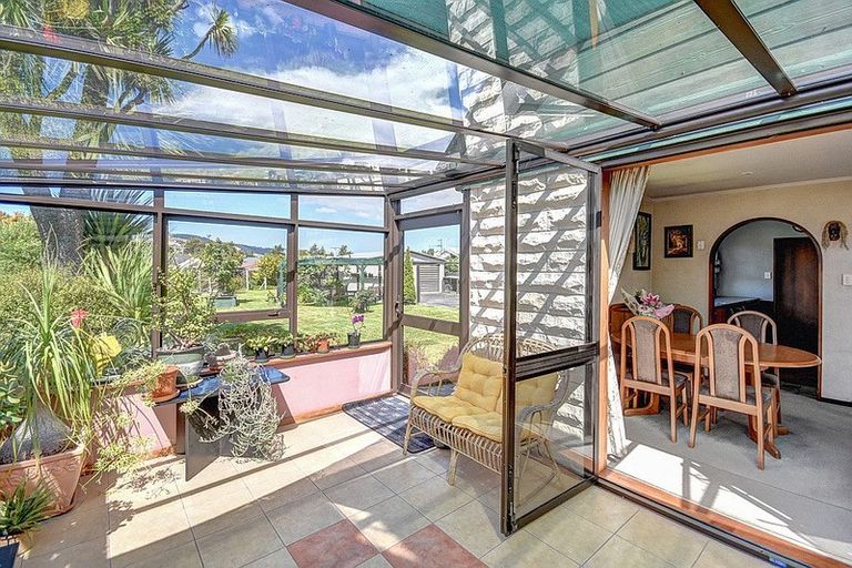 Photo of property in 45 Johnson Street, Milton, 9220