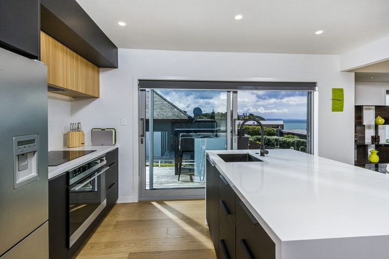 Photo of property in 38 Seacliffe Avenue, Belmont, Auckland, 0622