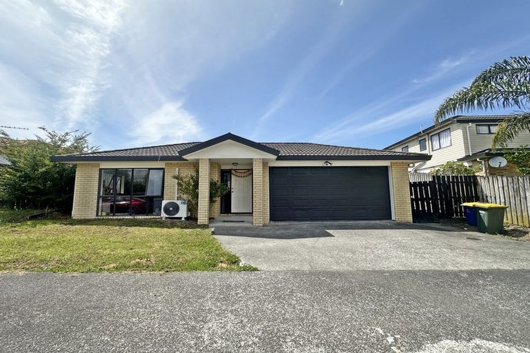 Photo of property in 9 Ali Place, Ranui, Auckland, 0612