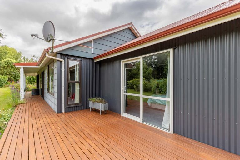 Photo of property in 39 Hill Road, Lumsden, 9730