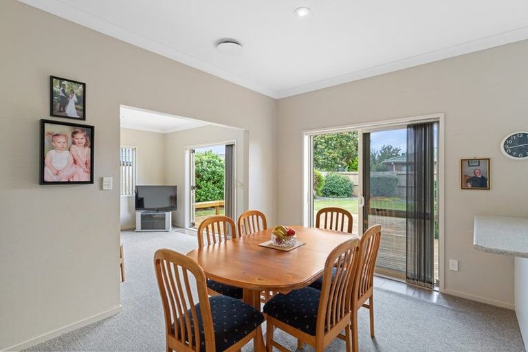 Photo of property in 31 Cate Road, Rototuna North, Hamilton, 3210
