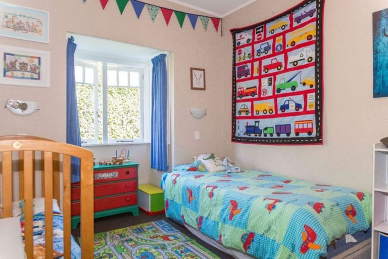 Photo of property in 36 Alma Street, Dannevirke, 4930