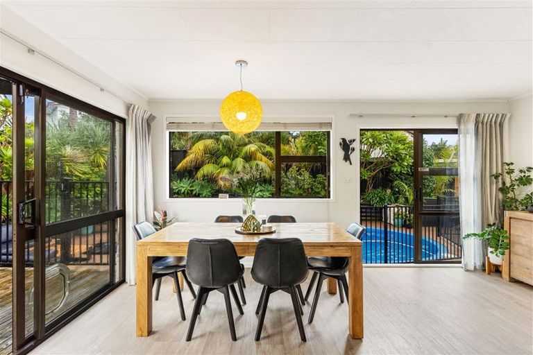 Photo of property in 4 Onepu Lane, Manly, Whangaparaoa, 0930