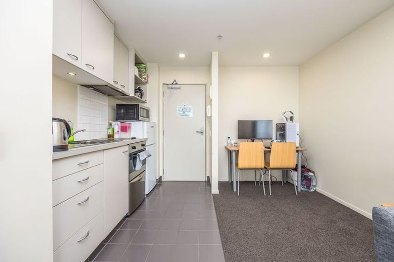 Photo of property in Proximity Apartments, 905/17 Osterley Way, Manukau, Auckland, 2104