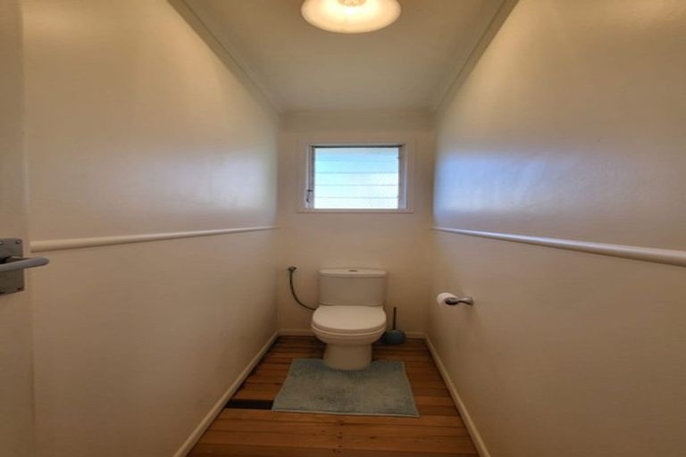 Photo of property in 2/39 Avis Avenue, Papatoetoe, Auckland, 2025