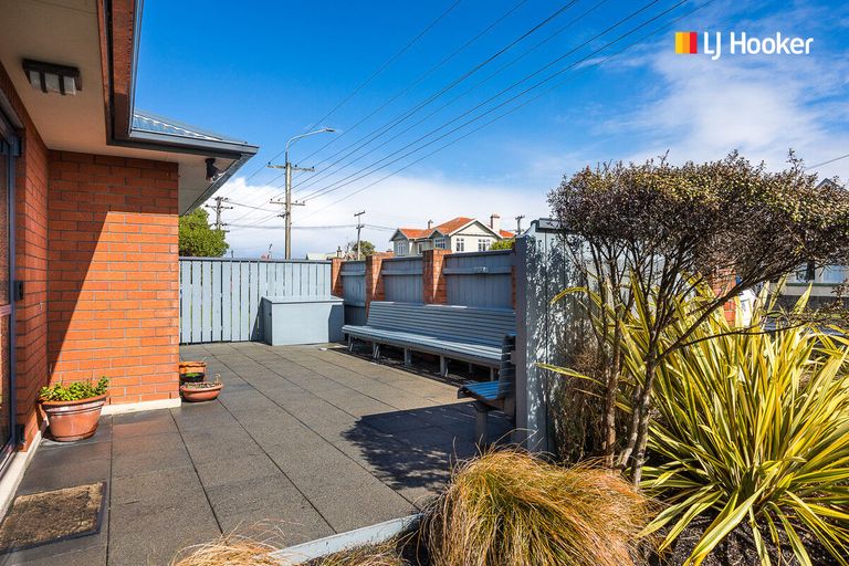 Photo of property in 83 Queens Drive, Saint Kilda, Dunedin, 9012