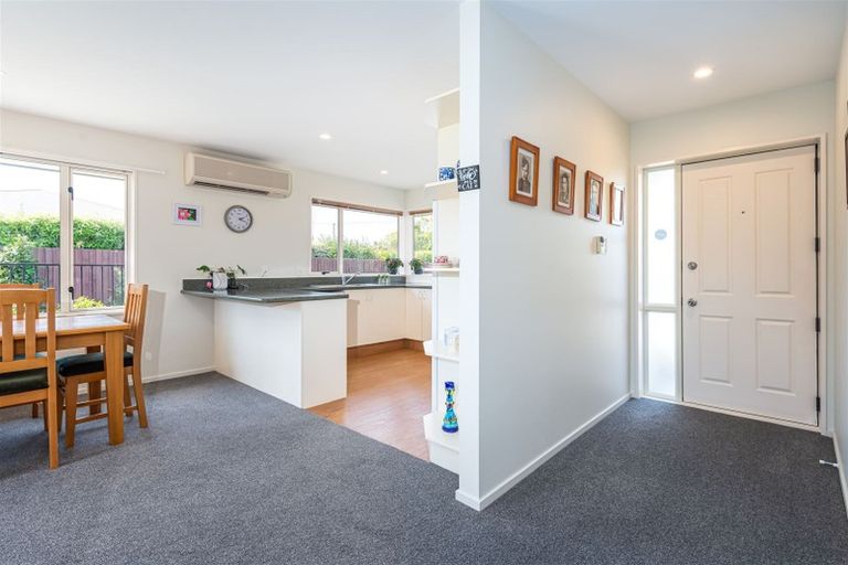 Photo of property in 50e Middlepark Road, Sockburn, Christchurch, 8042