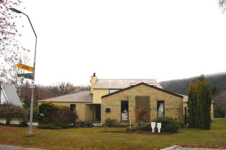 Photo of property in 59 Adamson Drive, Arrowtown, 9302