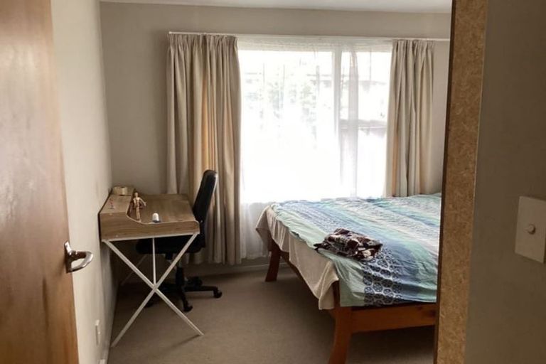 Photo of property in 2/254 Main Road North, Redwood, Christchurch, 8051