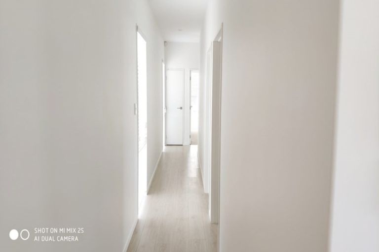 Photo of property in 2 Herekino Street, Westgate, Auckland, 0814