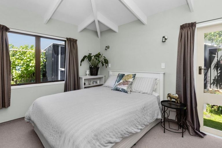 Photo of property in 21 Upham Crescent, Taradale, Napier, 4112