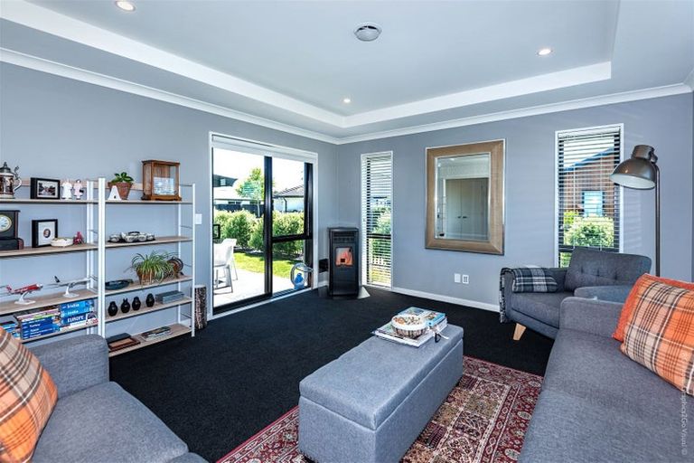 Photo of property in 37 Lucca Crescent, Rolleston, 7615