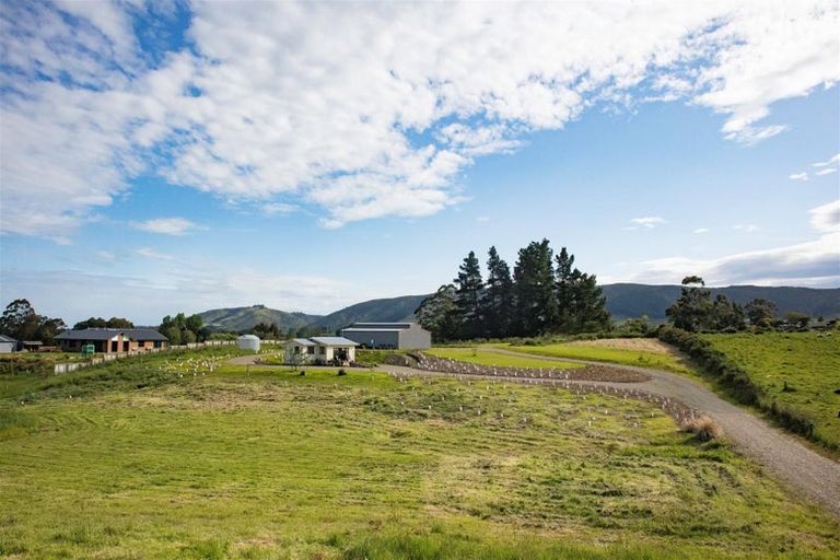 Photo of property in 27 Bakers Road, Waimate, 7978