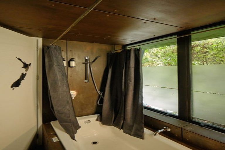 Photo of property in 44 Mcmillan Road, Arthurs Point, Queenstown, 9371