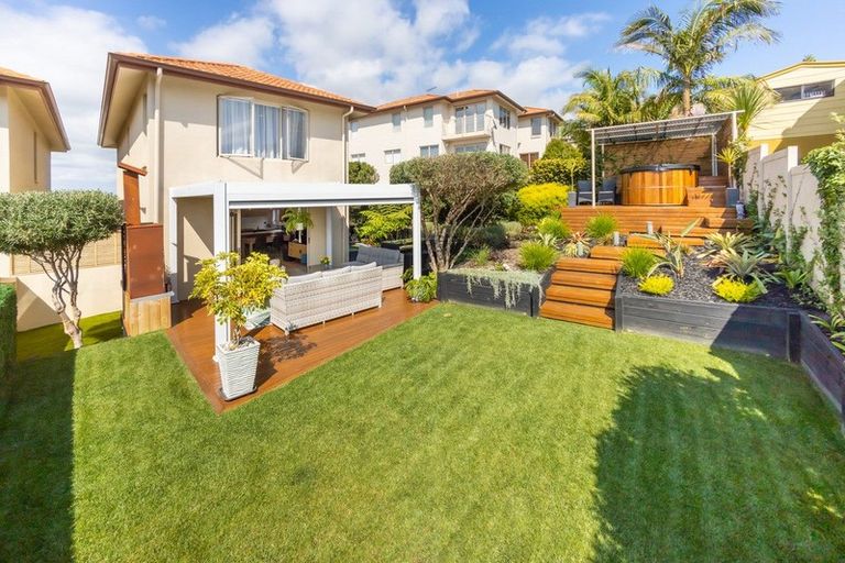 Photo of property in 21 West Hoe Heights, Orewa, 0931