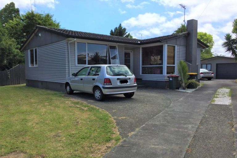 Photo of property in 3 Bernard Street, Papatoetoe, Auckland, 2025