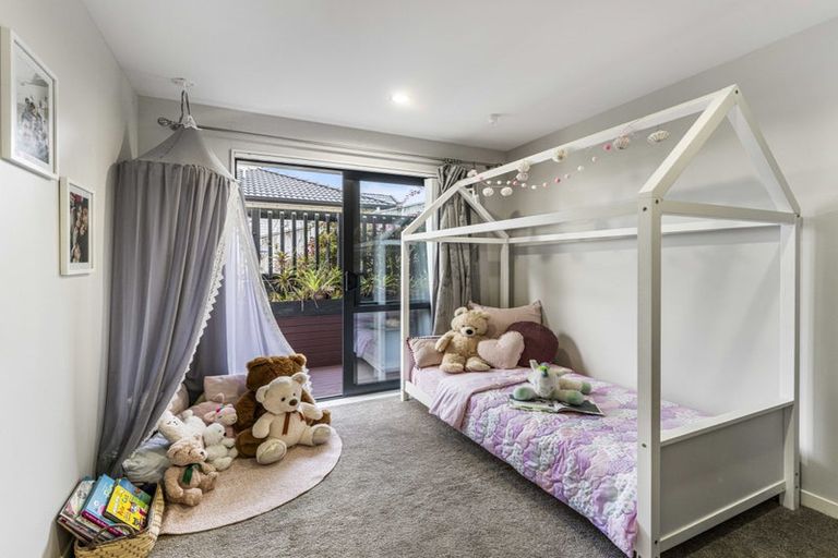 Photo of property in 31 Aldon Lane, The Gardens, Auckland, 2105