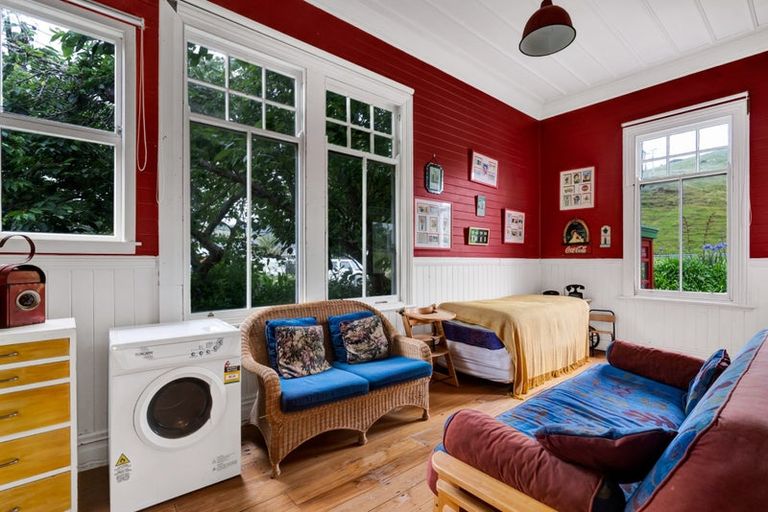 Photo of property in 3 Gribbin Street, Awakino, Mokau, 4376