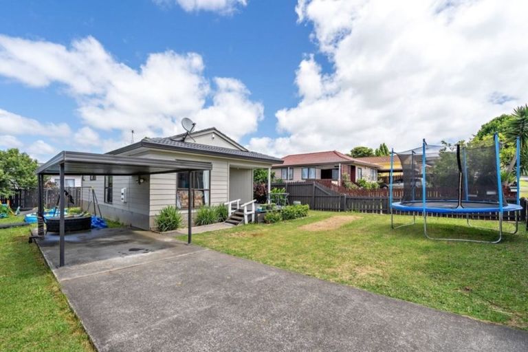 Photo of property in 2/70 Palmers Road, Clendon Park, Auckland, 2103