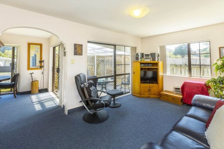 Photo of property in 14a Holdsworth Avenue, Trentham, Upper Hutt, 5018