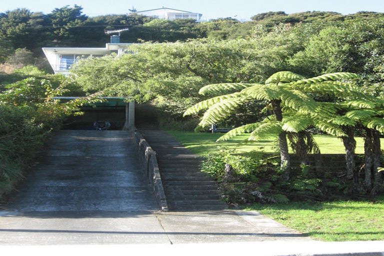 Photo of property in 39 Thomas Street, Stokes Valley, Lower Hutt, 5019