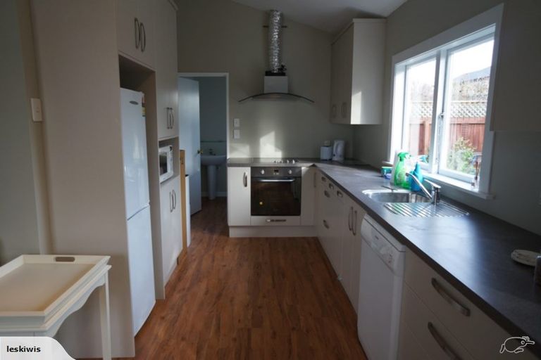 Photo of property in 85 Caledonian Road, St Albans, Christchurch, 8014