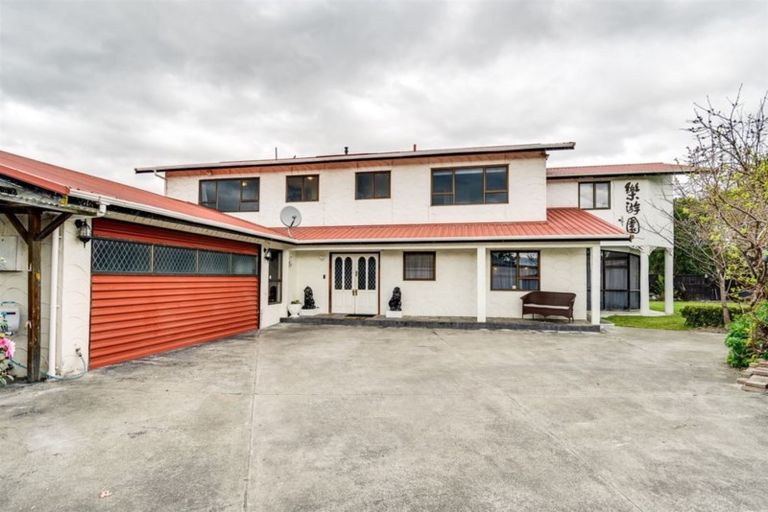 Photo of property in 13 Donegal Crescent, Tamatea, Napier, 4112