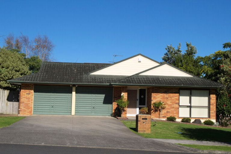 Photo of property in 58 Orangewood Drive, Northpark, Auckland, 2013