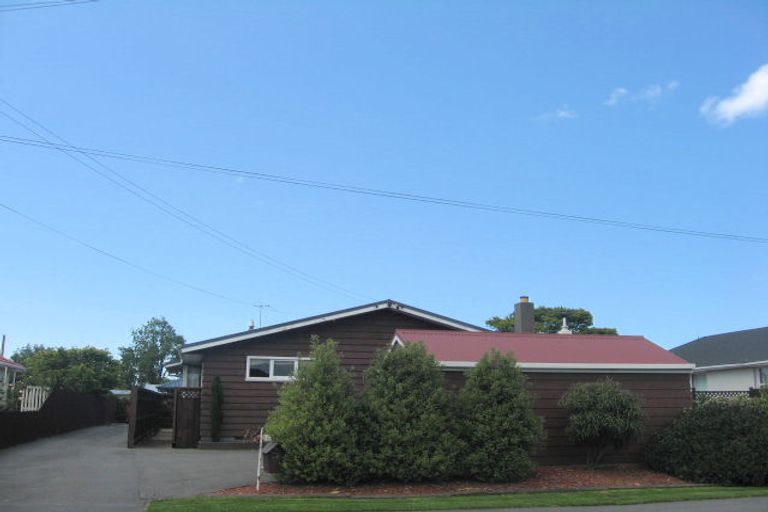 Photo of property in 26 Bainton Street, Bishopdale, Christchurch, 8053