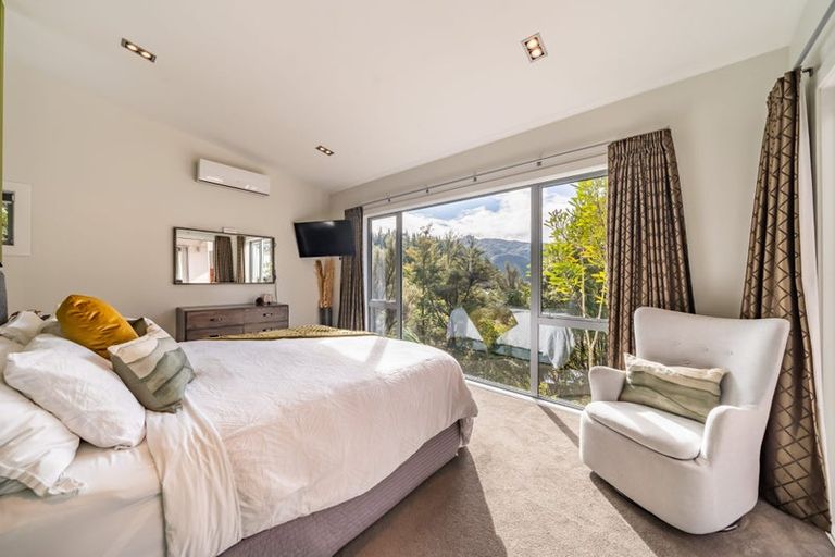 Photo of property in 9 Sylvan Way, Silverstream, Upper Hutt, 5019