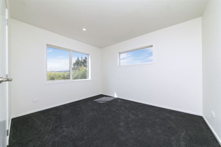Photo of property in 13 Rauta Way, Helensville, 0800