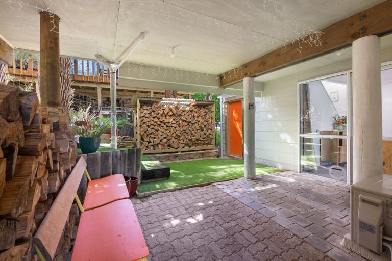 Photo of property in 12 Arthur Crescent, Waikawa, Picton, 7220