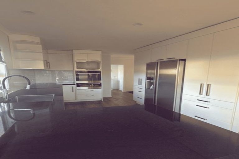 Photo of property in 25 Meeanee Road, Taradale, Napier, 4112