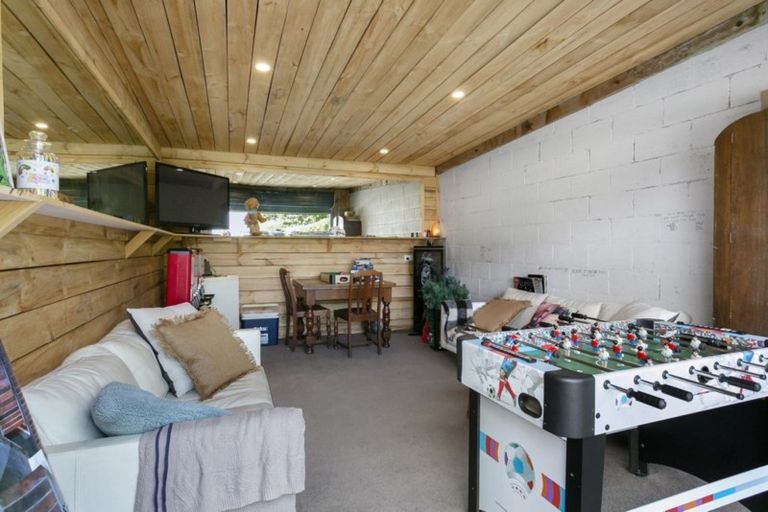 Photo of property in 92 Williams Street, Cambridge, 3434