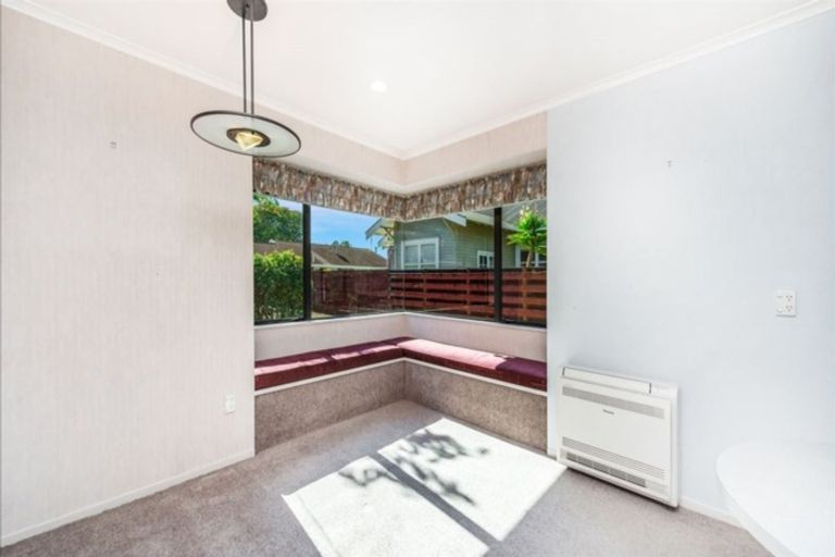 Photo of property in 74 Clarkin Road, Fairfield, Hamilton, 3214