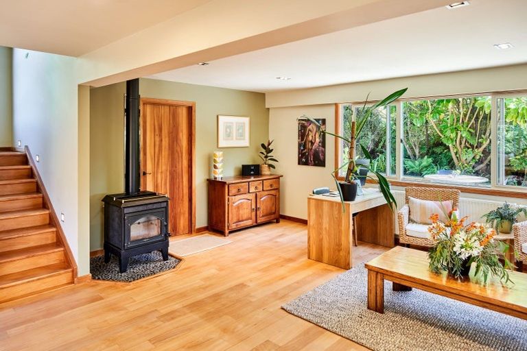 Photo of property in 343 Takapu Road, Takapu Valley, Wellington, 5028