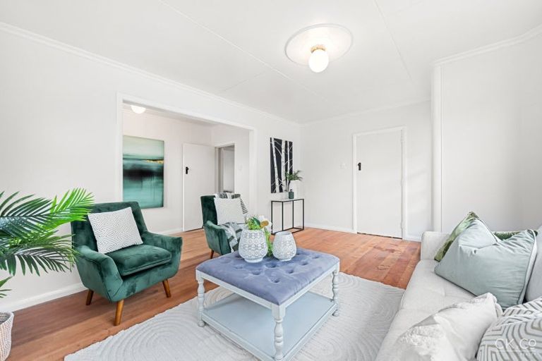 Photo of property in 11 Black Beech Street, Birchville, Upper Hutt, 5018