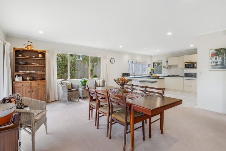 Photo of property in 67 Westerham Drive, Dannemora, Auckland, 2016